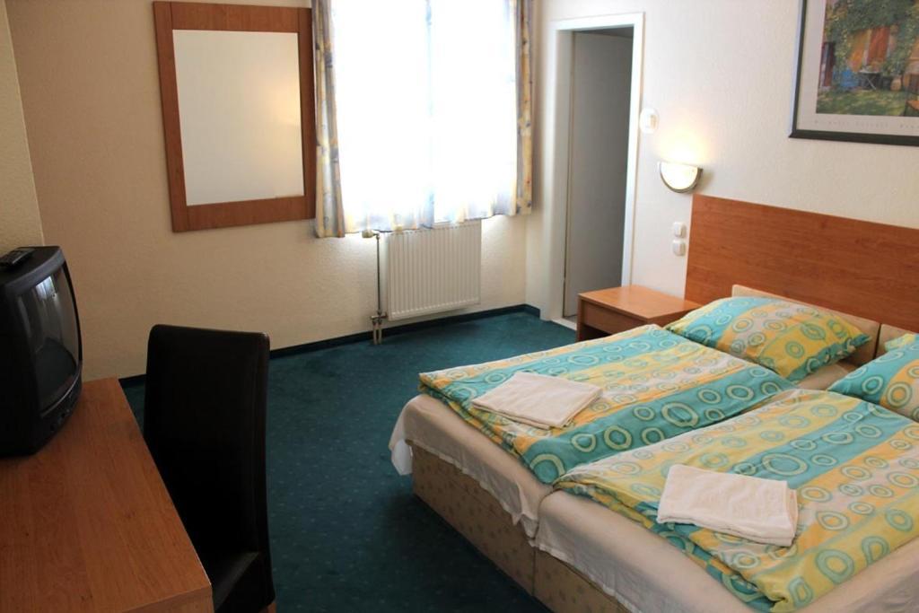 بودابست Hotel Menthol الغرفة الصورة